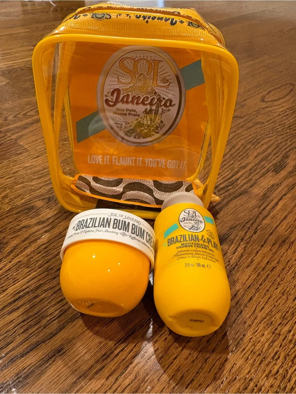 Sol de Janeiro Brazilian Bum Bum Cream & Moisturizing Shower Cream Set